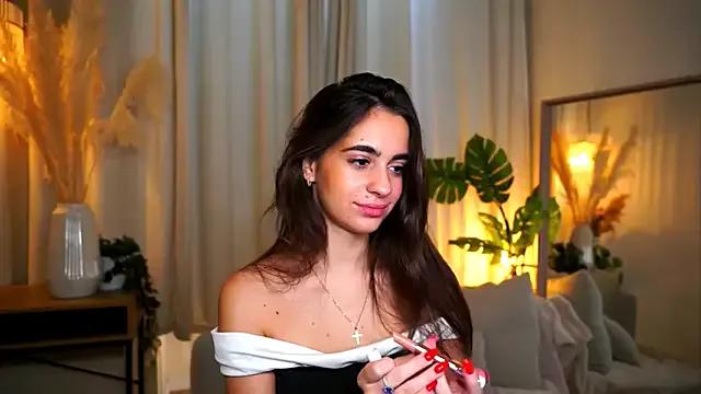 Miilky_wayy from StripChat