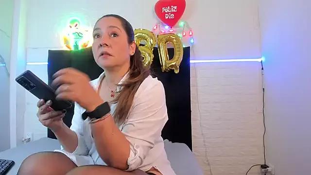 Miiss_eva from StripChat