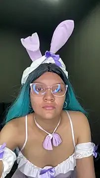 mila_mils18 from StripChat