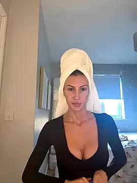 MilaRenee from StripChat is Private