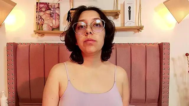 Milie_yue from StripChat