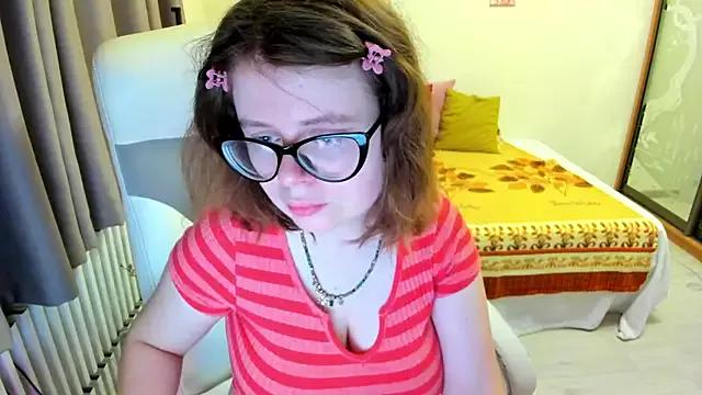 MilisaSweet777 from StripChat
