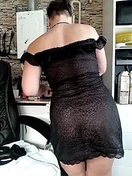 MilkySky from StripChat