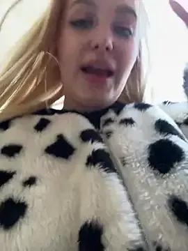 Naked Room Milkyy_wway 