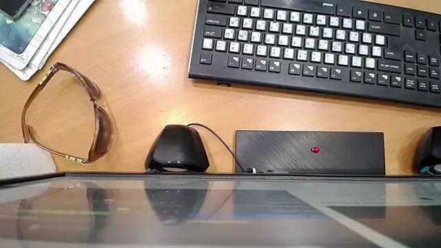 Milla_Cutie18 from StripChat
