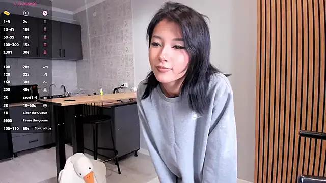 Naked Room mimicherryy 