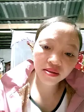 Minkine022 from StripChat