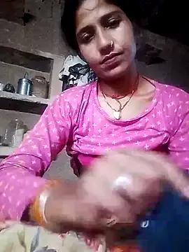 MISS-KAYA from StripChat