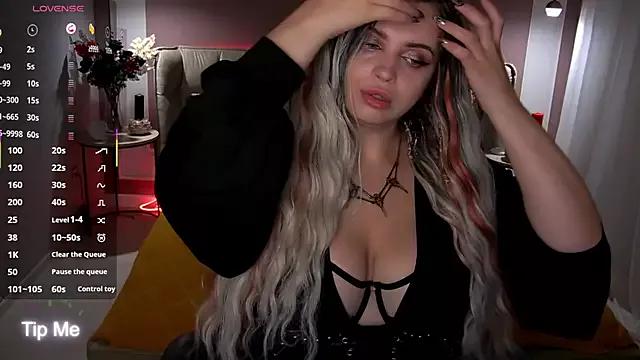 Miss_Maya_Mils from StripChat