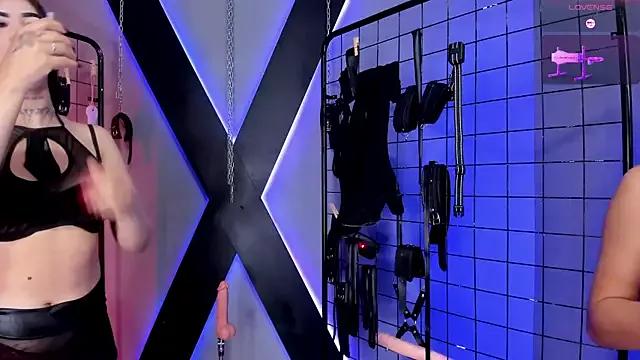 MissAlix_Mia_bdsm from StripChat