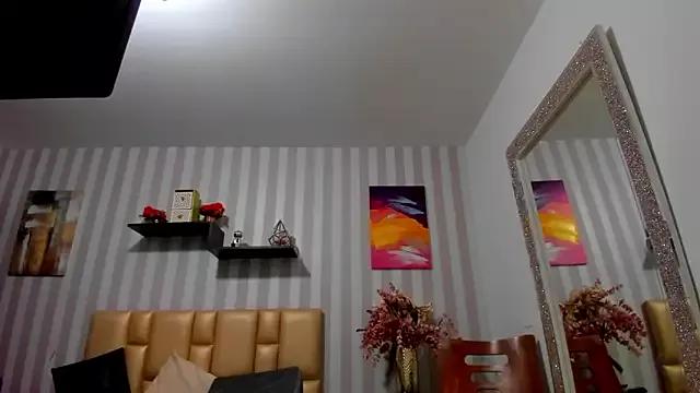 MissDiabla_ from StripChat