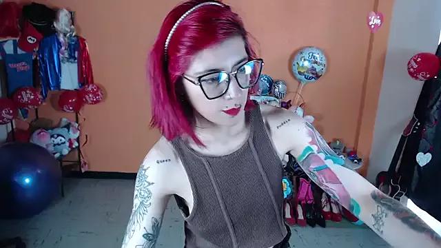 MissMiia2 from StripChat