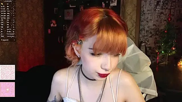 MissMorganMoon from StripChat