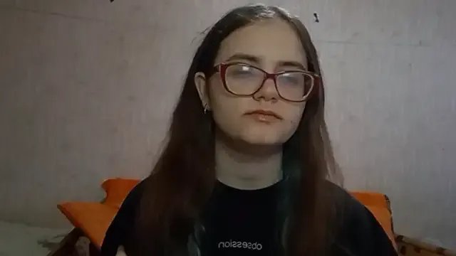 Miyabeee from StripChat