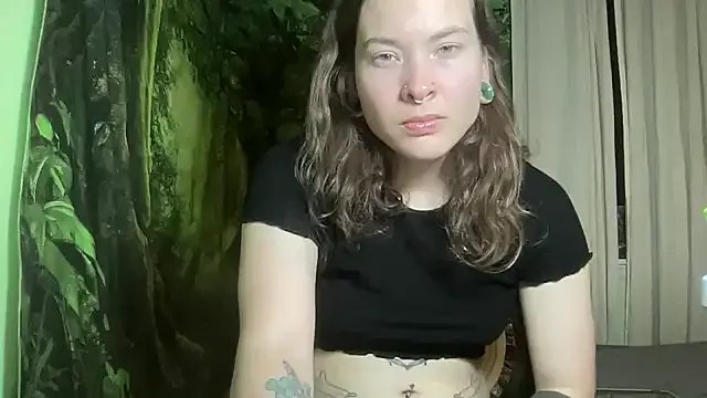 mo0ngoddess from StripChat