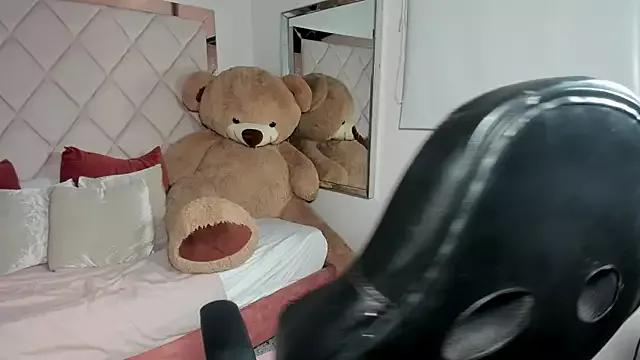 molly_gomezz from StripChat