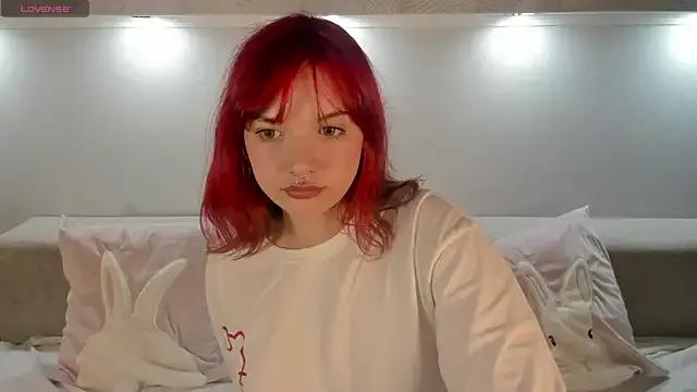 Molly_Platt from StripChat