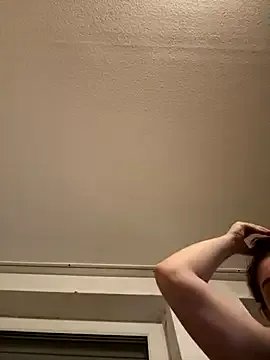 MOLO-ko on StripChat 