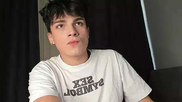 Naked Room mystic_evan 