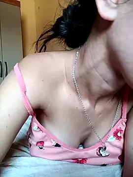 Nandasant09 on StripChat 