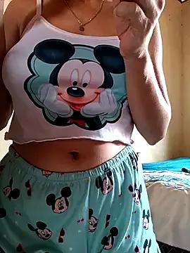 Nandasant09 on StripChat 