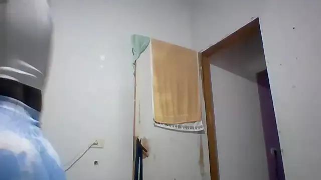 Naked Room Nandinha777 