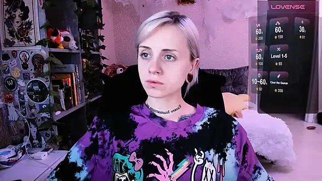 NaniMoore from StripChat