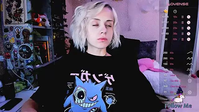 NaniMoore from StripChat