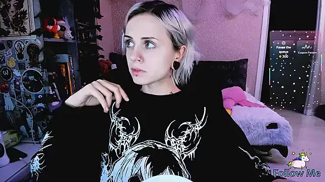 NaniMoore from StripChat