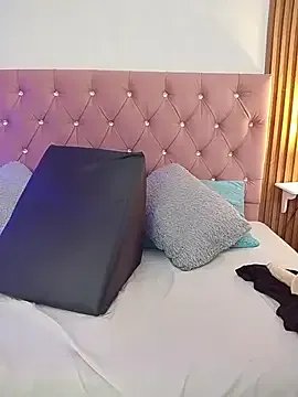 Naryhawatsson from StripChat