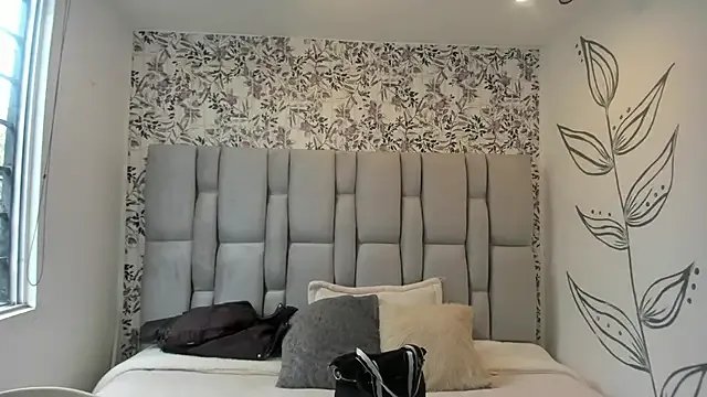 Natasha_rose__ from StripChat