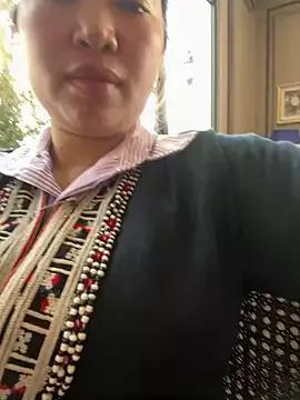 Nhung584 from StripChat