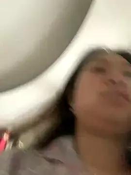 Nhung584 from StripChat