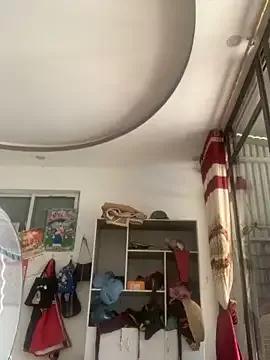 Nhung584 from StripChat
