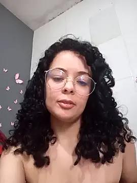NinaSweet2 from StripChat
