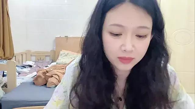 NiNi-baby520 from StripChat