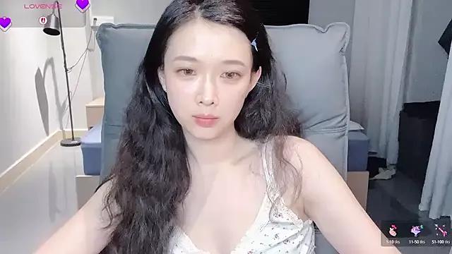 NiNi-baby520 from StripChat