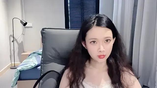 NiNi-baby520 from StripChat