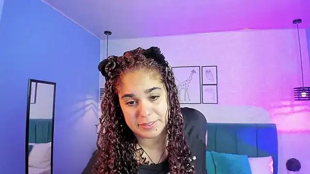 Ninna_curly from StripChat