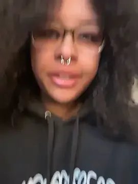 nintendhoe on StripChat 