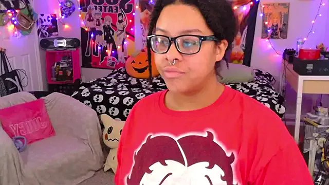 nintendhoe on StripChat 