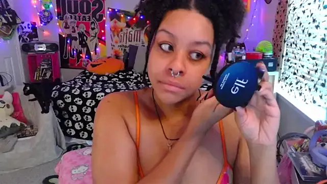 nintendhoe on StripChat 