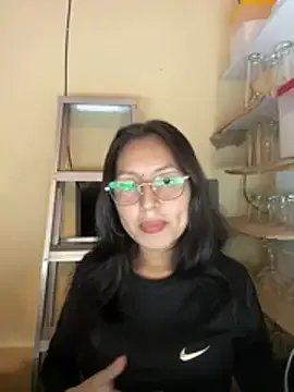 Noamilk from StripChat