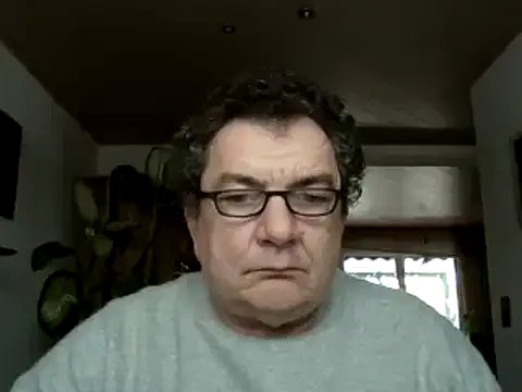 Nobbie444 from StripChat