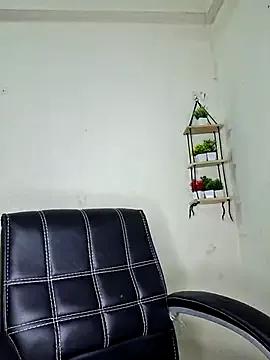 Noor-Bold from StripChat