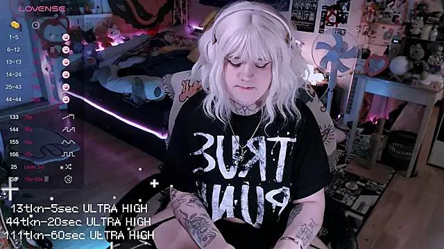 noori__hope from StripChat