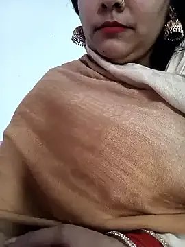 Nyra-23 from StripChat