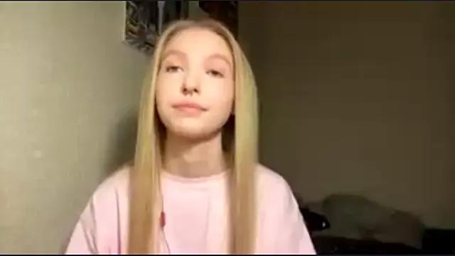 Olivia_Somevel from StripChat