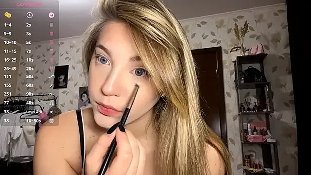 OrethaEredia from StripChat