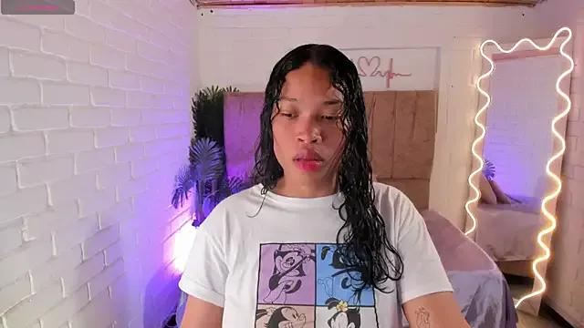 Penelope_tay1 from StripChat